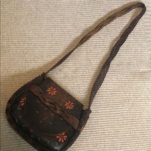 Vintage brown leather bag